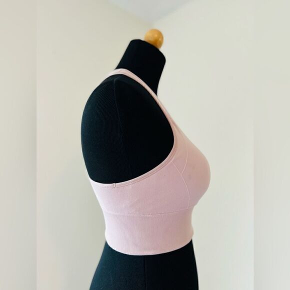 LULULEMON ATHLETICA Ebb To attain Sports Bra sz 4 Pink - Picture 4 of 7
